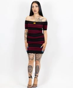 New Release FB County Short Sleeve Off The Shoulder Dress - Black/Burgundy
